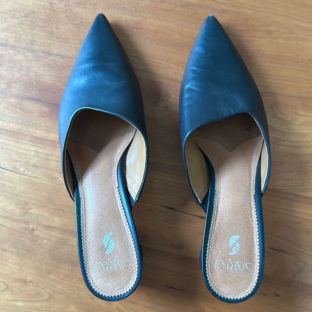 Franco Sarto black mules size 10 great looking!